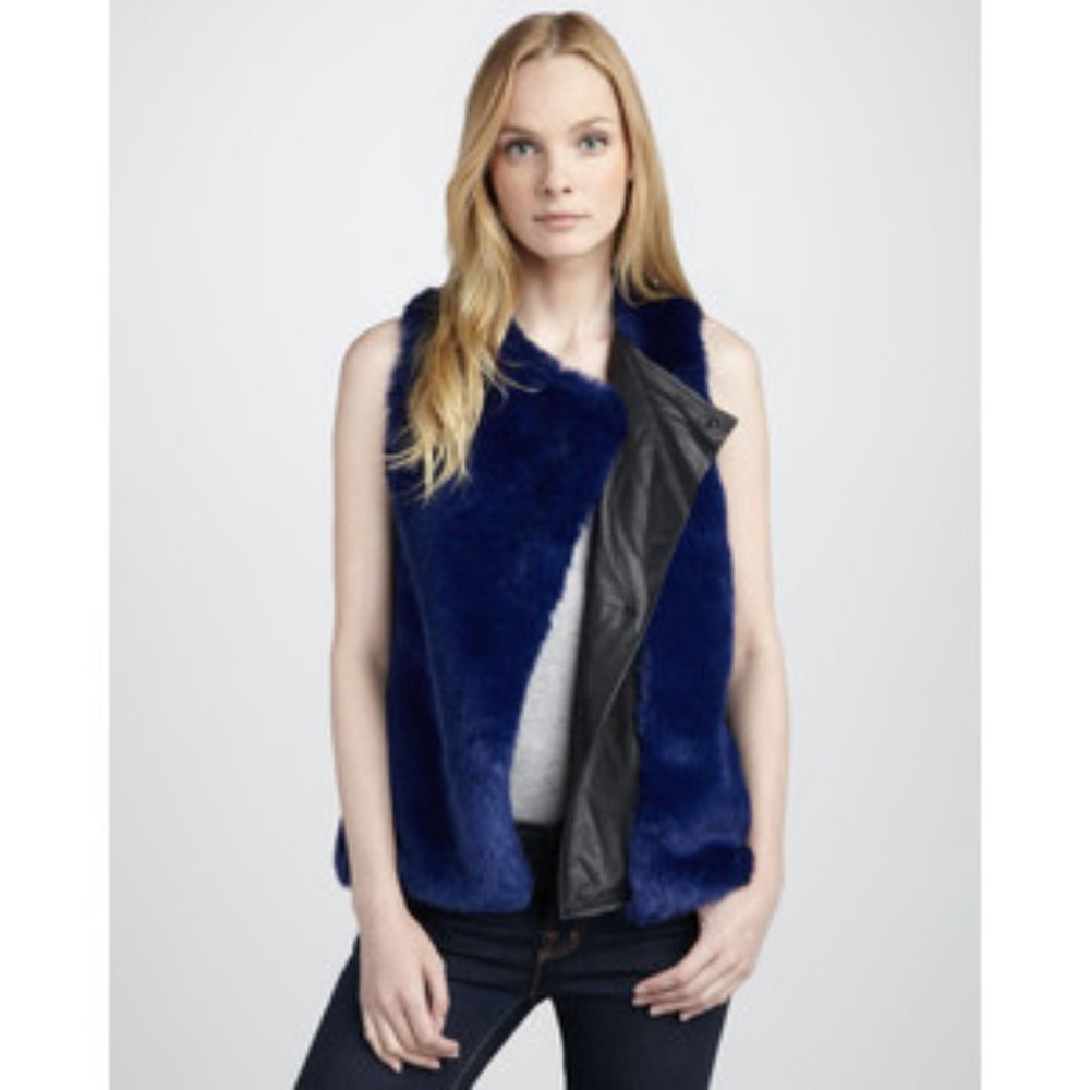PJK Patterson J. Kincaid Women's Size X Small / Small Blue Faux Fur Vest $298